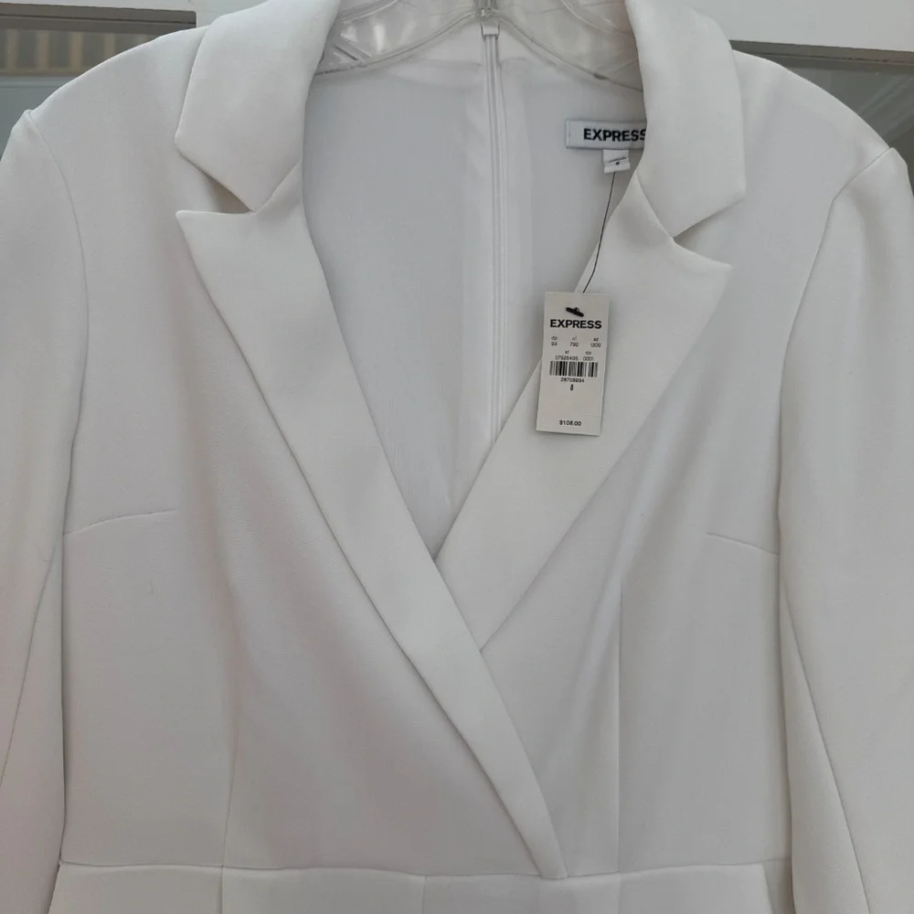 Express Jumper - Picture 2 of 4